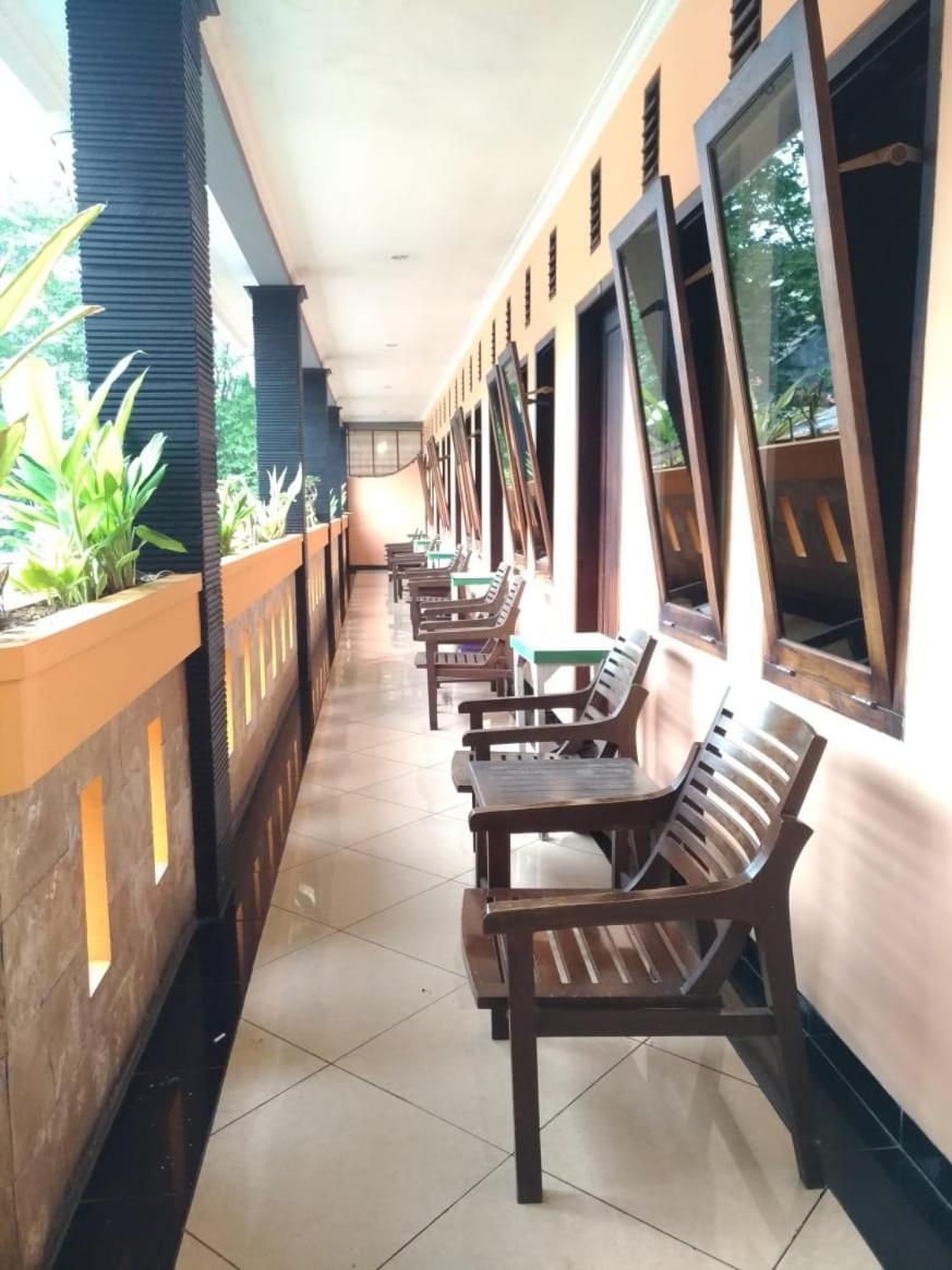Hotel Tirto Malang Exterior foto